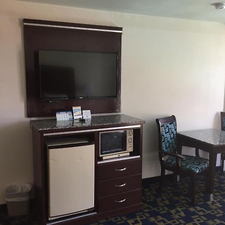 Rodeway Inn Oceanside Marina Екстериор снимка