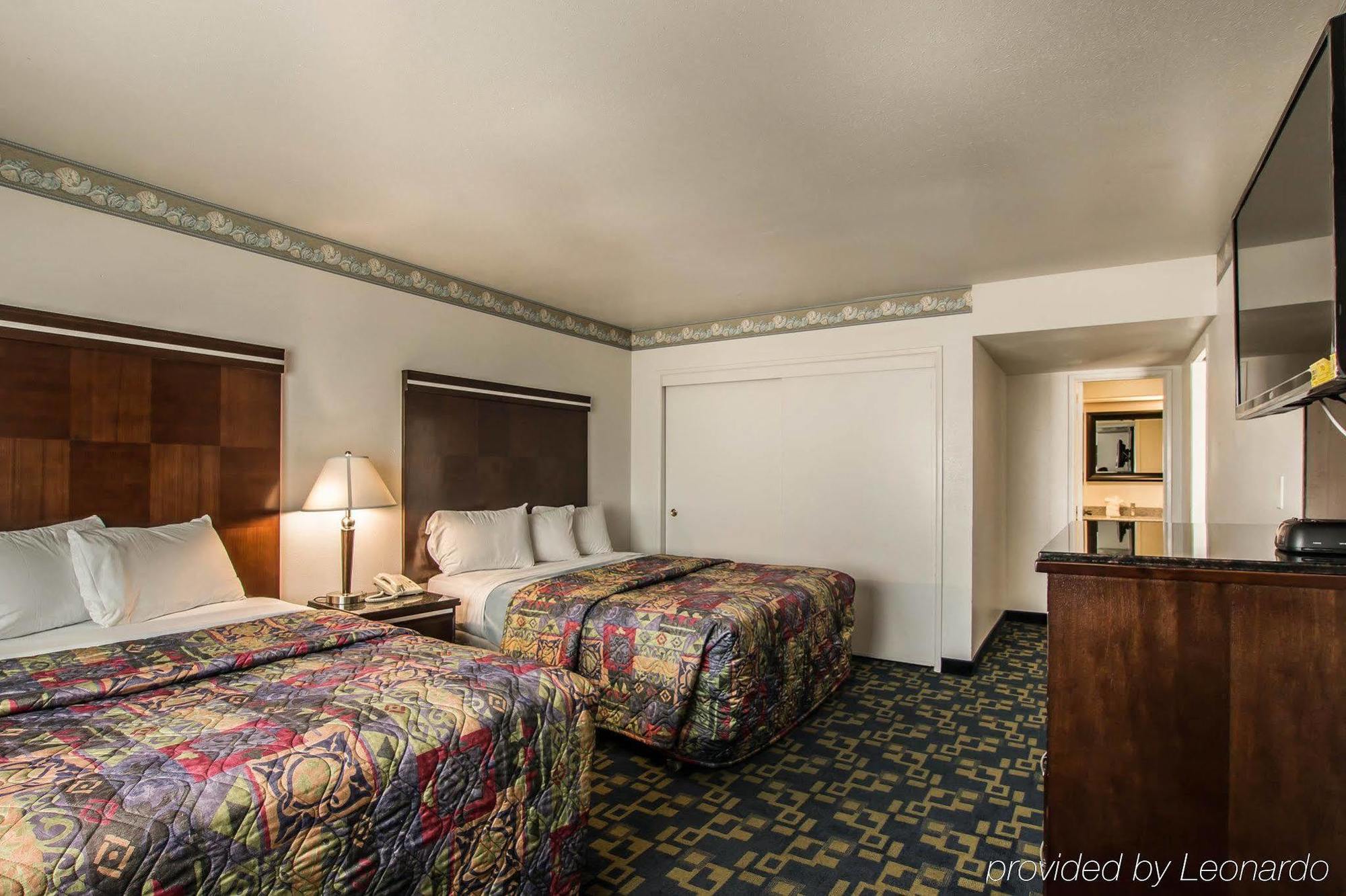 Rodeway Inn Oceanside Marina Екстериор снимка